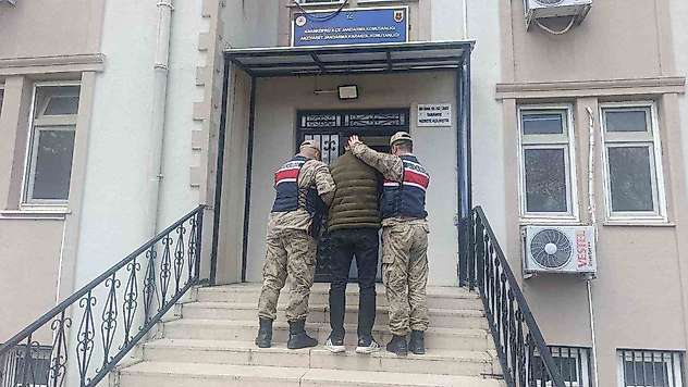 Şanlıurfa'da aranan 2 şahıs yakalandı