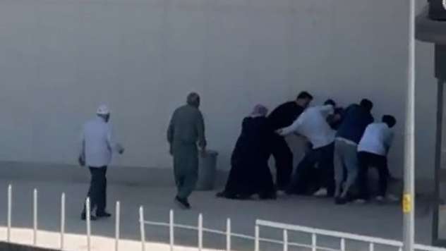 Şanlıurfa'da kardeşler arasında taşlı sopalı kavga: 3 yaralı