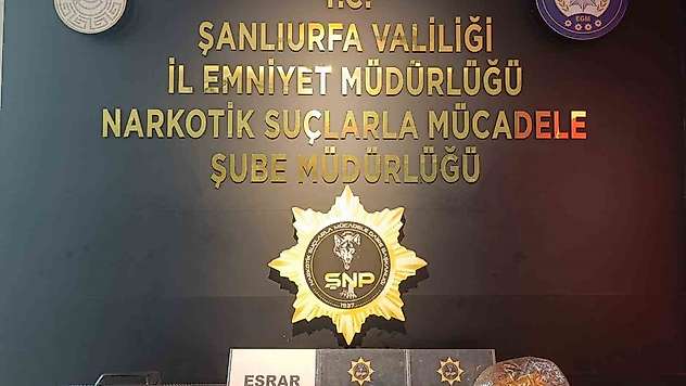 Şanlıurfa'da uyuşturucu operasyonu: 3 gözaltı