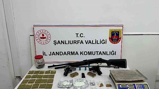 Şanlıurfa'da uyuşturucu operasyonunda 2 gözaltı