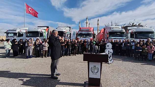 Şanlıurfa'dan Gazze'ye 6 tır insani yardım malzemesi gönderildi