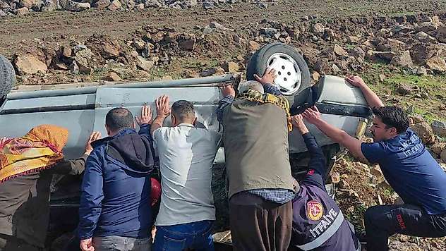 Şanlıurfa-Diyarbakır yolunda kaza: 1 yaralı