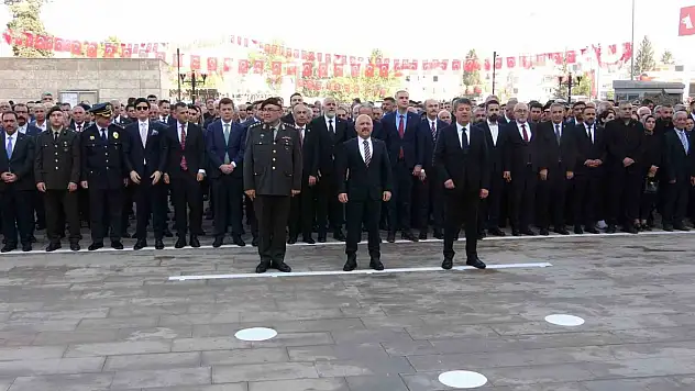 Şanlıurfa ve Adıyaman'da 10 Kasım Atatürk'ü Anma Günü etkinliği