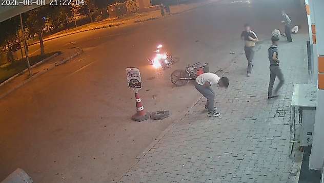 Şanlıurfa´da iki motosiklet çarpıştı: 4 yaralı