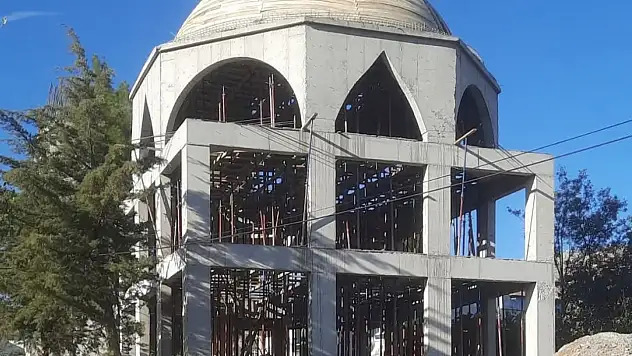 Sincik'te depremde yıkılan cami için yardım çağrısı