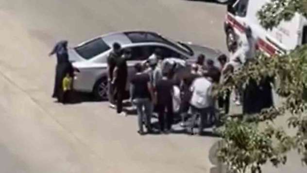Siverek'te otomobil ile motosiklet çarpıştı: 1 yaralı