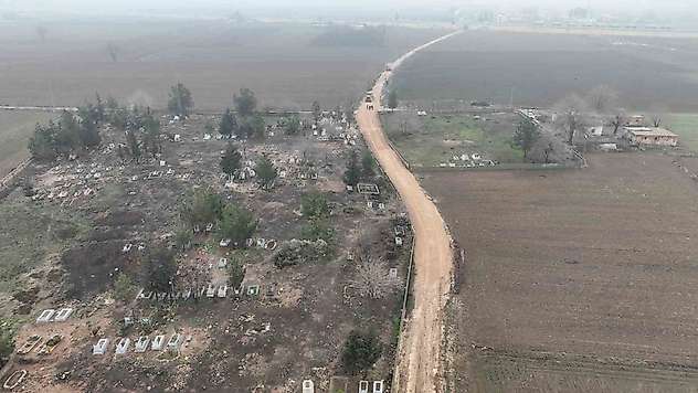 Suruç'ta mezarlık yolunda çalışmalar başladı