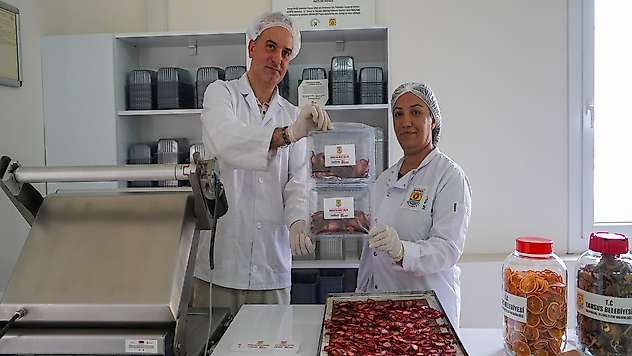 Tarsus Belediyesi'nden üreticiye bir destek daha