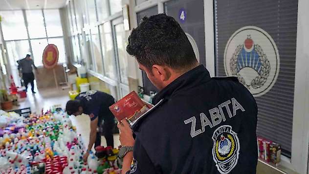 Tarsus'ta 6 bin 167 sağlıksız ürüne el konuldu