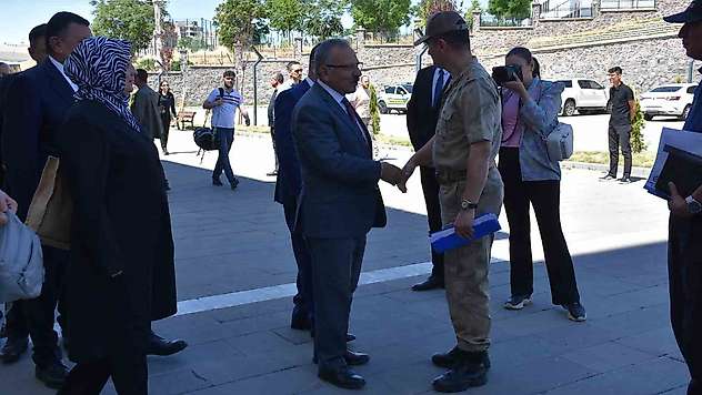 TBMM Okul Saldırılarını Araştırma Komisyonu Siverek'te incelemelerde bulundu