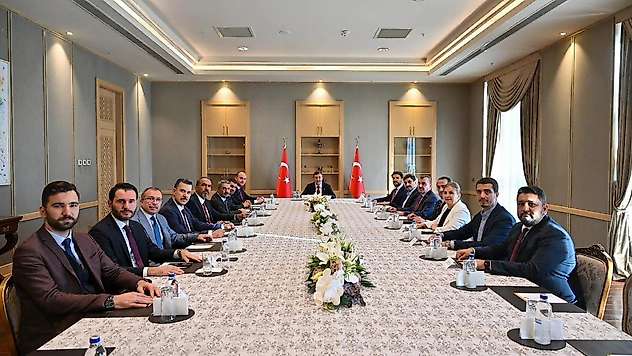 Teşkilat başkanlığı heyetinden Cumhurbaşkanı Yardımcısı Yılmaz'a ziyaret