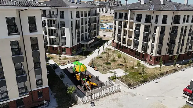 TOKİ Ankara Sincan'da 817 konut teslim etti