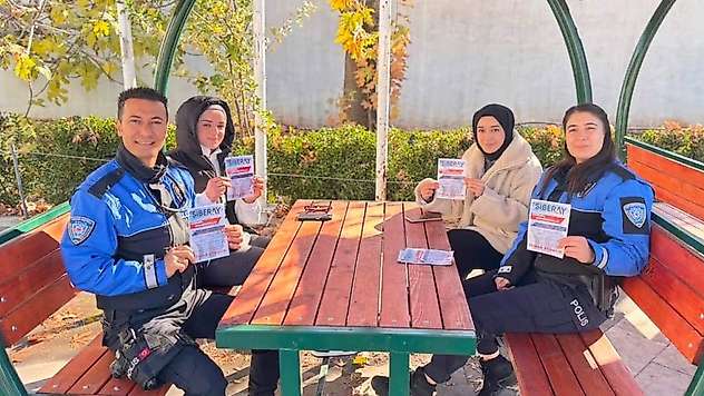 Toplum destekli polis ekiplerinden öğrencilere ziyaret