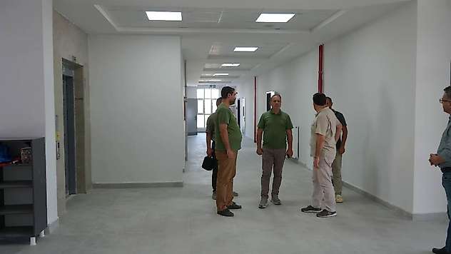 Tosun, Kahta'da okul inşaatlarında incelemelerde bulundu