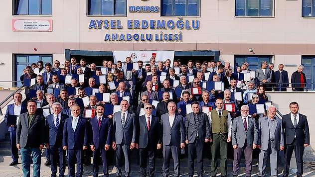 TSKGV Tarafından Besni'de 108 Okula Madalya Beratı ve Teşekkür Belgesi verildi