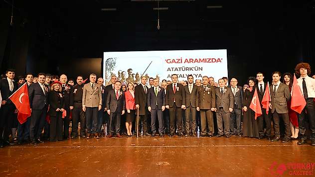 Vali Şahin: 'Gençlerimiz, Atatürk'ü çok iyi anlamalılar'