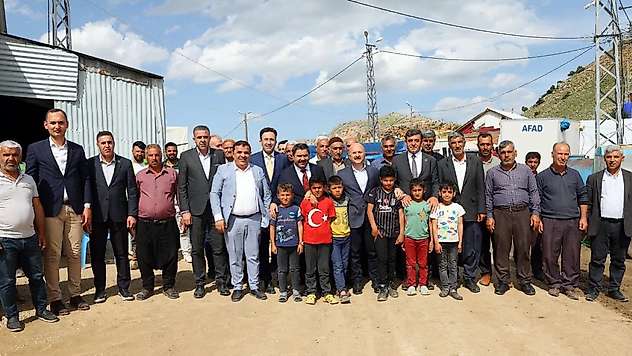 Vali Varol Çükan Mahallesi sakinleriyle bir araya geldi