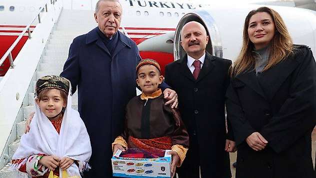 Vali Varol, Cumhurbaşkanı Erdoğan'ı havaalanında karşıladı