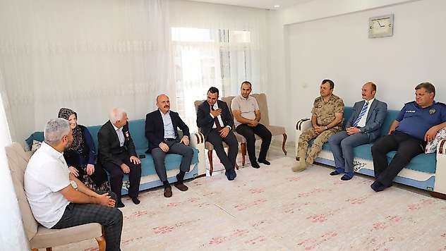 Vali Varol'dan Kıbrıs Gazisi Abdurrahman Boztepe'ye ziyaret