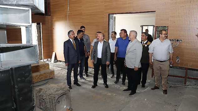 Vali Varol, Tarım ve Orman İl Müdürlüğü yeni hizmet binası inşaatını inceledi