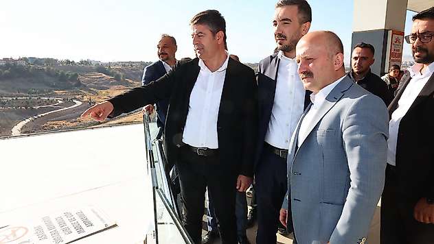 Vali Varol ve Başkan Tutdere Eğriçay köprüsünde başlayan çalışmaları yerinde inceledi