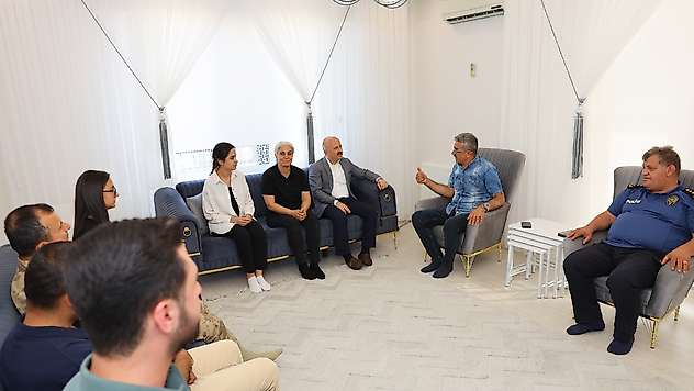Vali Varol: 'Yerinde dönüşümle şehrimizi yeniden ayağa kaldırıyoruz'