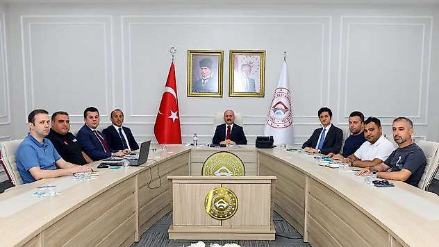 Vali Yardımcıları değerlendirme toplantısı yapıldı