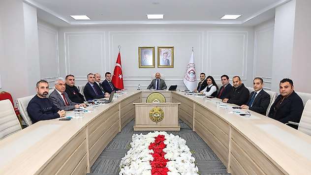 Vali Yardımcıları değerlendirme toplantısı yapıldı