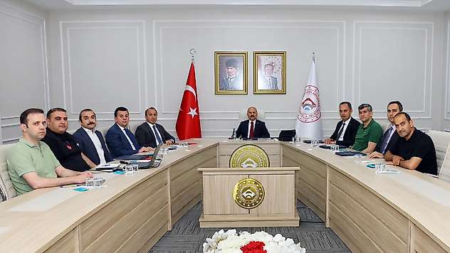 Vali yardımcıları haftalık değerlendirme toplantısı yapıldı