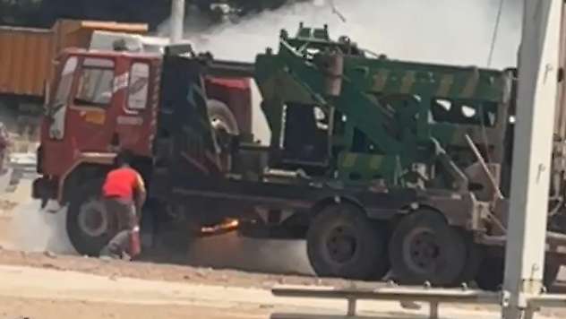 Viranşehir'de korkutan araç yangını