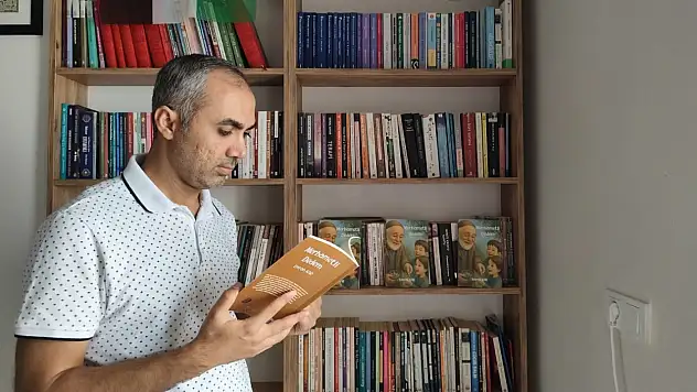 Yazdığı kitabın tüm geliri Gazze'ye gönderilecek