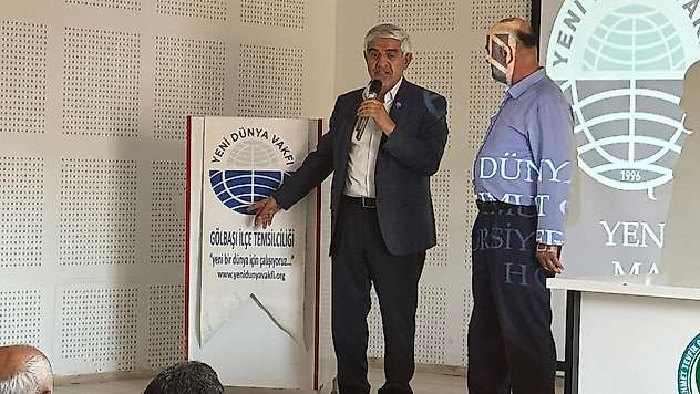 Yeni Dünya Vakfı Genel Başkanı Göksu öğrencilerle bir araya geldi