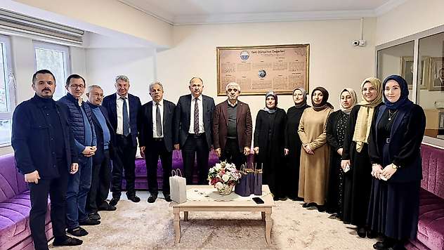 Yeni Dünya Vakfı heyeti Ankara'da önemli ziyaretlerde bulundu