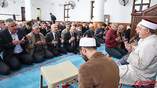 Yenipınar Camii'de Çanakkale şehitleri için Mevlid-i Şerif okutuldu