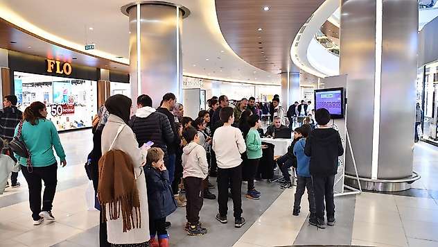 Yeşilyurt Belediyesi geleneksel AVM sömestr spor şenliği başlattı