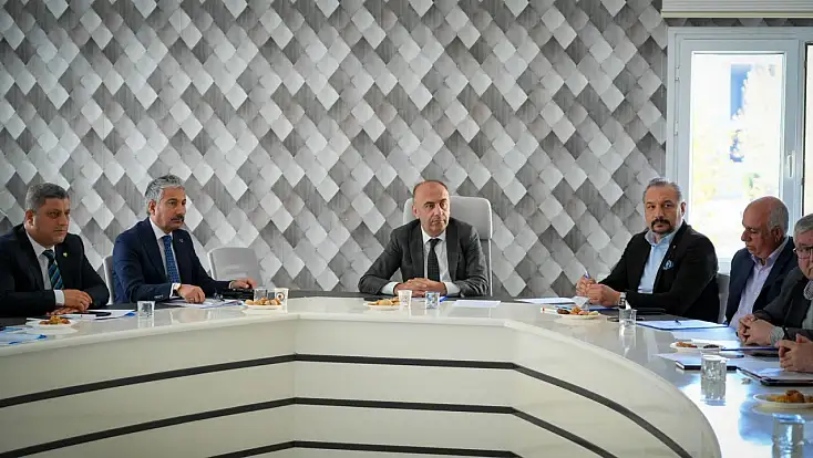 Adıyaman Üniversitesinde Badem Eylem Planı Çalışma ve İstişare Toplantısı düzenlendi