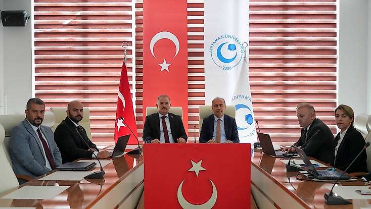 Adıyaman ve Harran Üniversiteleri arasında iş birliği görüşmesi gerçekleştirildi