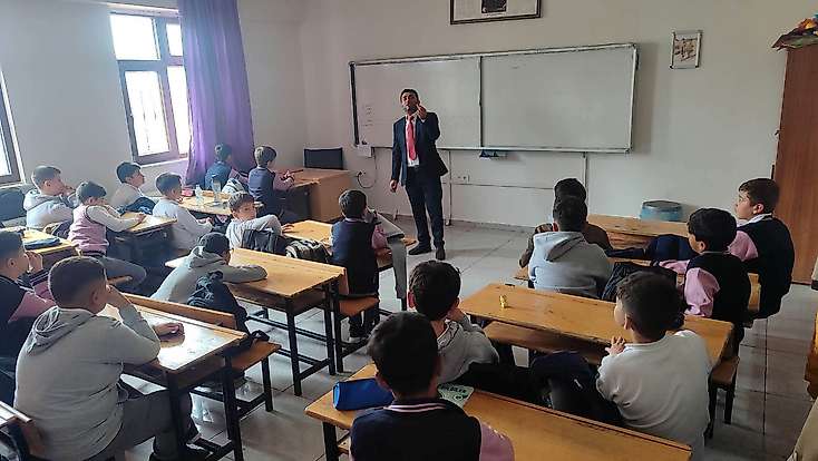 HZ. Peygamber ve Güzel Ahlak konulu sunum gerçekleştirildi