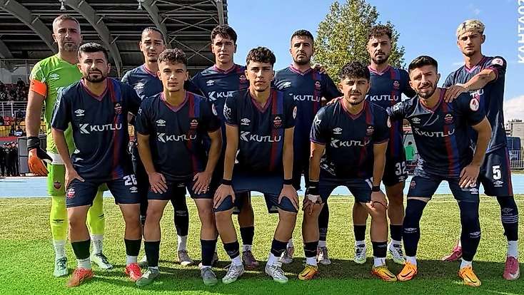Kahta 02 Spor Deplasmandan Üç puanla döndü