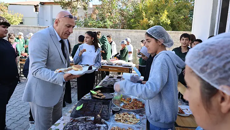 Menderes Ortaokulu’ndan büyük dayanışma