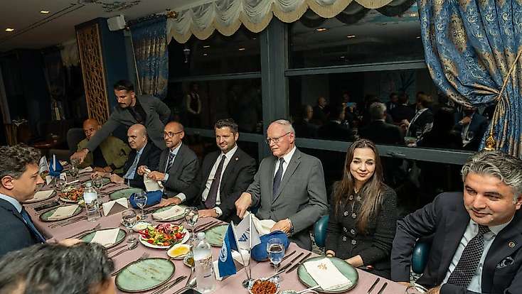 Milletvekili Toprak Savunma Uzmanları ve Savunma Sektörü temsilcileriyle bir araya geldi