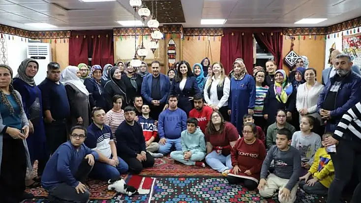 Özel gereksinimli bireylerin anneleriyle anlamlı buluşma