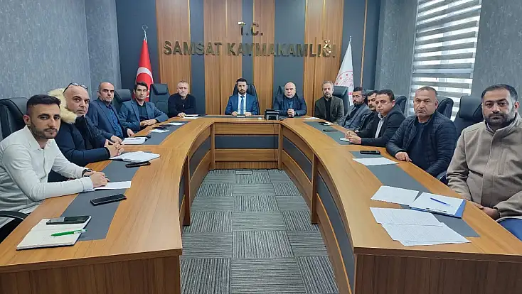 Samsat’ta dönem başı okul müdürleri kurul toplantısı gerçekleştirildi