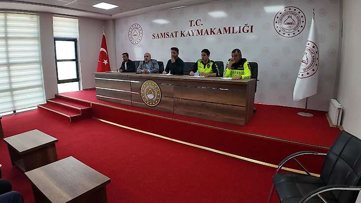 Samsat’ta öğrenci taşıma güvenliği toplantısı ve eğitimi gerçekleştirildi