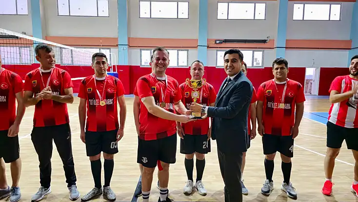 Tut’ta kurumlar arası voleybol turnuvası finali gerçekleştirildi