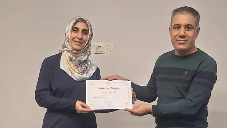 Yenidoğan Yoğun Bakım Hemşireliği Sertifikalı Eğitim Programı Tamamlandı