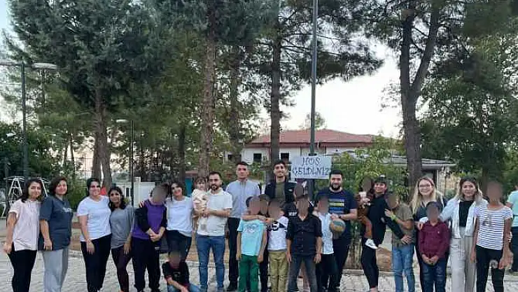 Sevgi Platform Üyeleri Öksüz ve Yetimlerle Piknikte