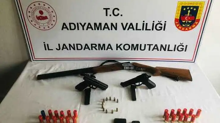 Evde Cephanelik Çıktı