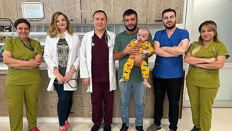 Doktorların Dikkati Beyin Kanaması Geçiren Bebeği Kurtardı