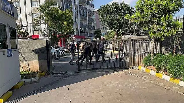 Terör Operasyonu: 3 Tutuklama